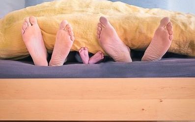 Co-sleeping e bed-sharing: sì o no?